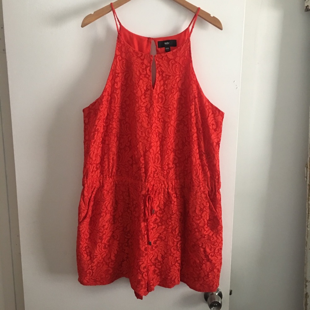 Mossimo lace romper // xxl // with pockets